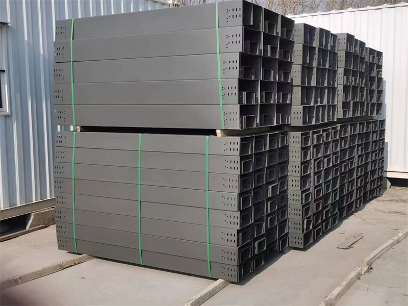 防火喷塑电缆桥架